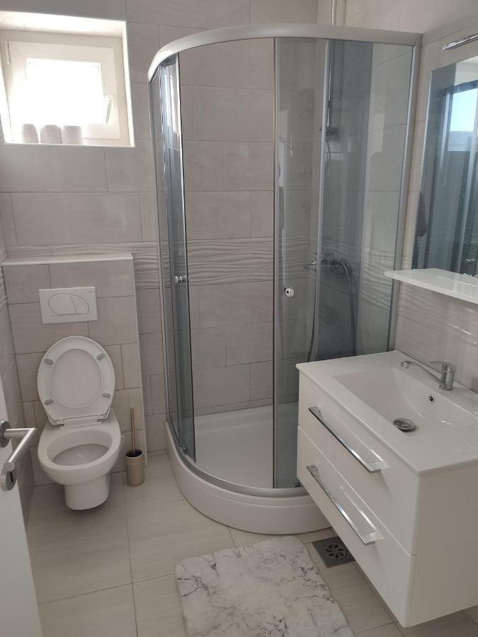 Apartman Tea Jezera Extérieur photo