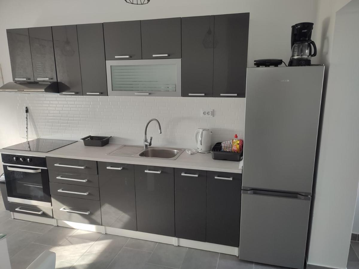 Apartman Tea Jezera Extérieur photo